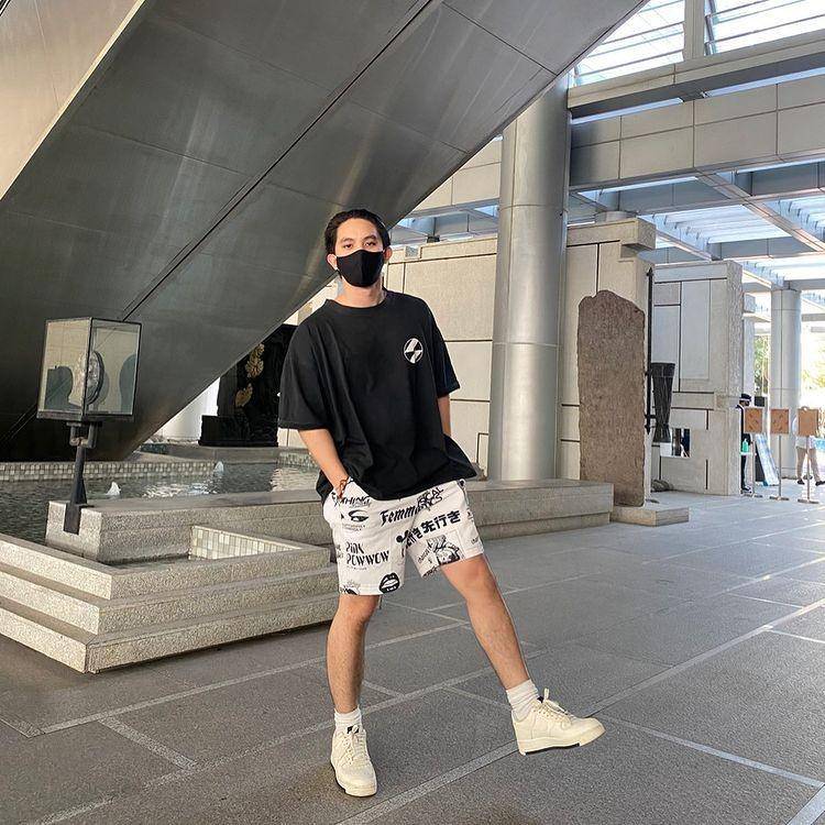 Ray Rafi (instagram.com/rayrafi)