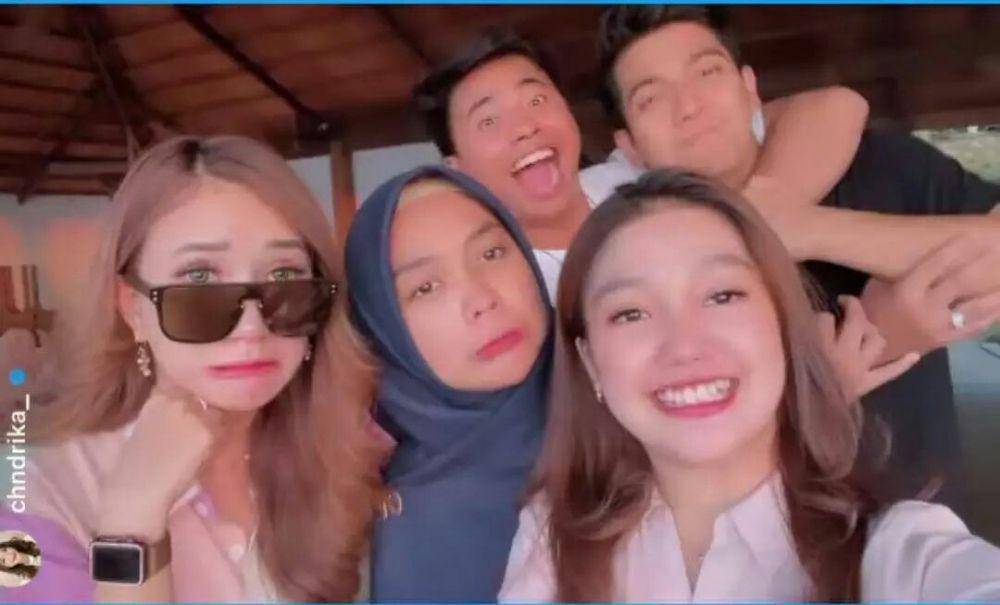 Ria Ricis, Teuku Ryan, Chika (instagram.com/ricistr_ryan_ricis_)