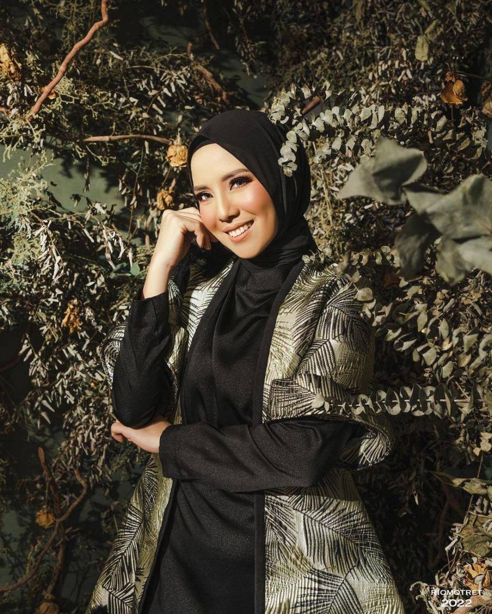 photoshoot Tya Ariestya (instagram.com/tya_ariestya)