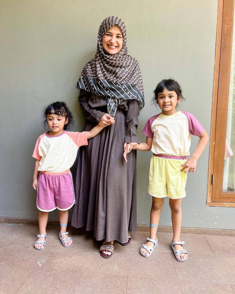 Shireen Sungkar dan buah hati (instagram.com/shireensungkar)