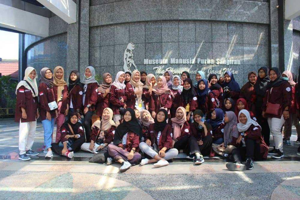 pengunjung pelajar (instagram.com/fahmiaaar)