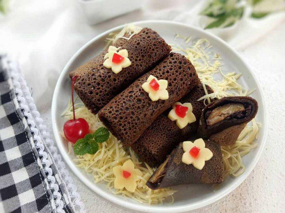 Dadar gulung cokelat (instagram.com/setia_dini91)