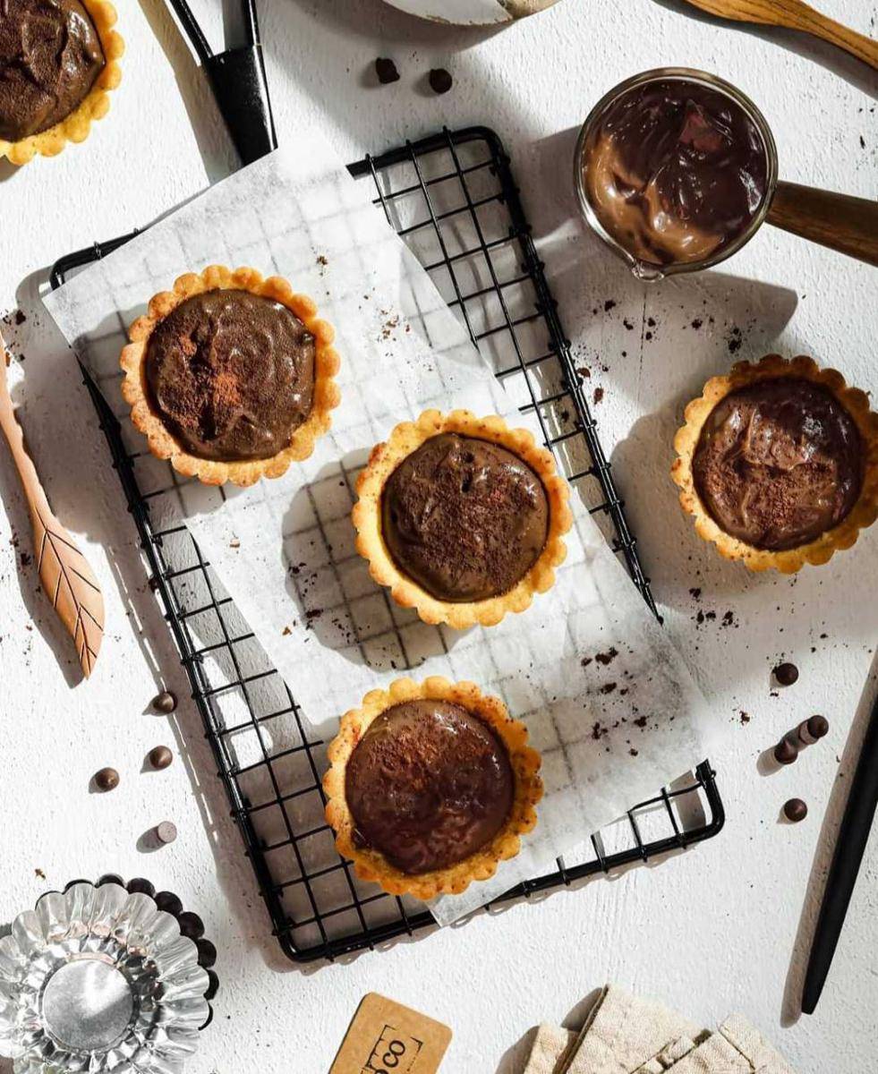 ilustrasi pie cokelat (instagram.com/irmaalaydrus)