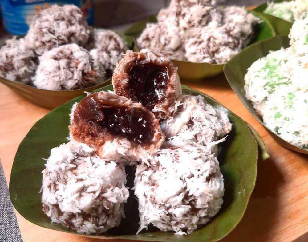 Klepon cokelat (instagram.com/abelin_cookies)
