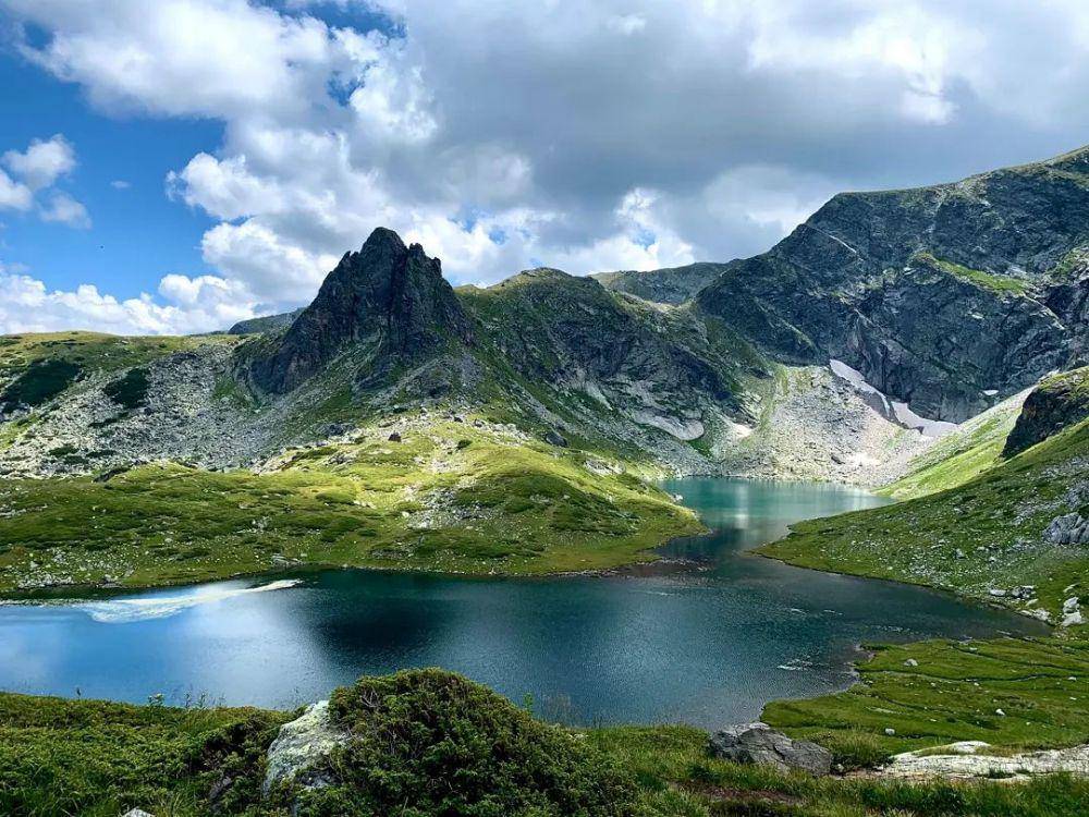 Seven Rila Lake (instagram.com/travelaroundbalkans)