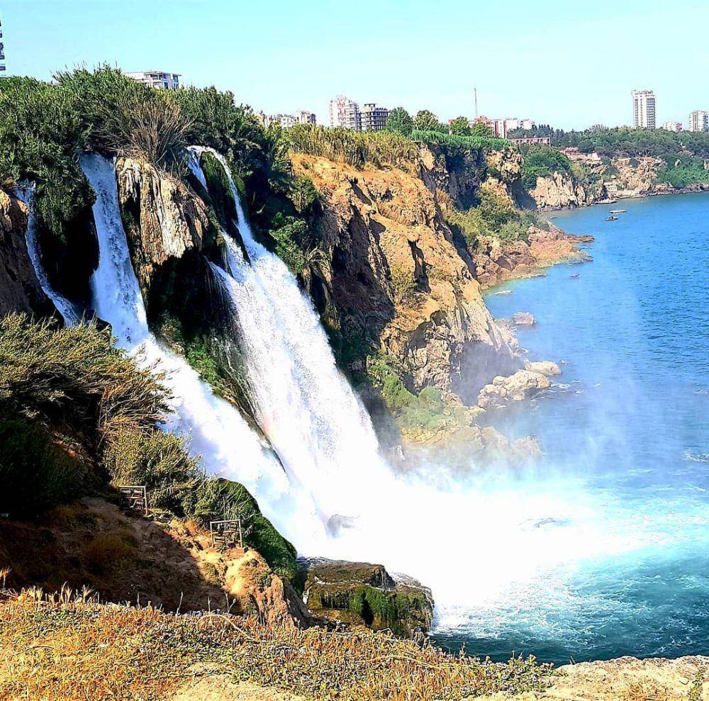 Düden Waterfalls (instagram.com/travelfinou)