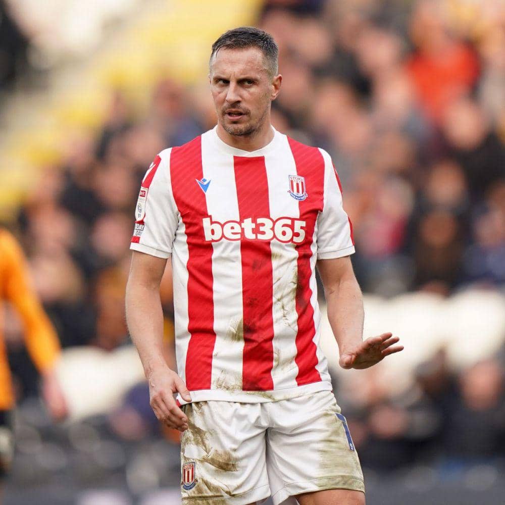 Phil Jagielka (stokesentinel.co.uk)