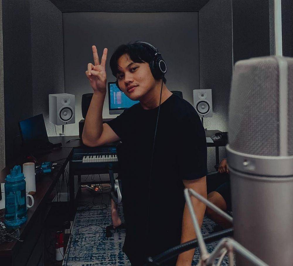 Rizky Febian (instagram.com/rizkyfbian)