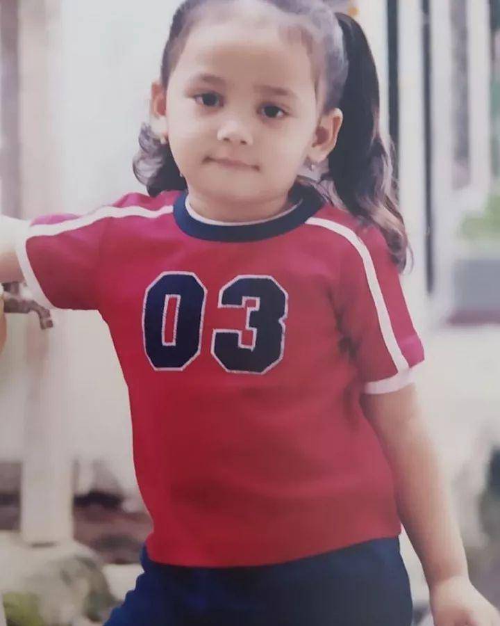 potret masa kecil Syifa Hadju (instagram.com/sndihadju)