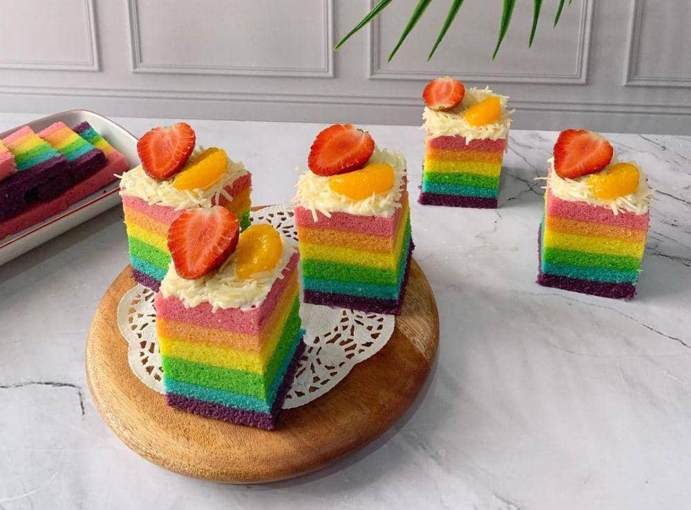 12 Kreasi Bolu Panggang dan Kukus untuk Perayaan Hari Valentine