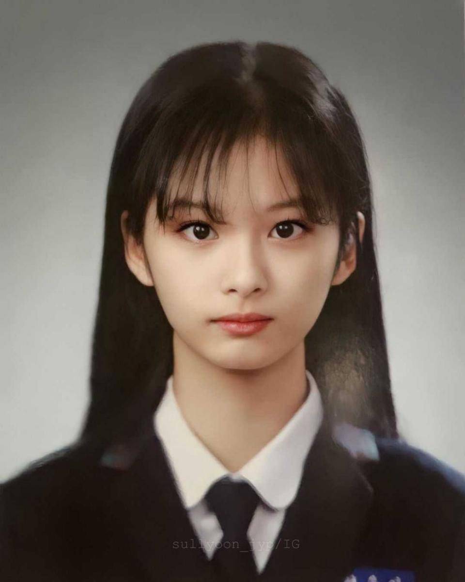 potret Sullyoon NMIXX (instagram.com/sullyoon_jyp)