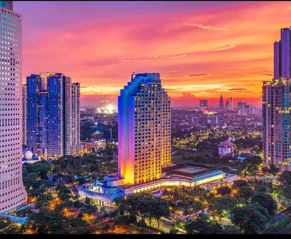Hotel Shangri-La Jakarta (instagram.com/rezaiqbal)