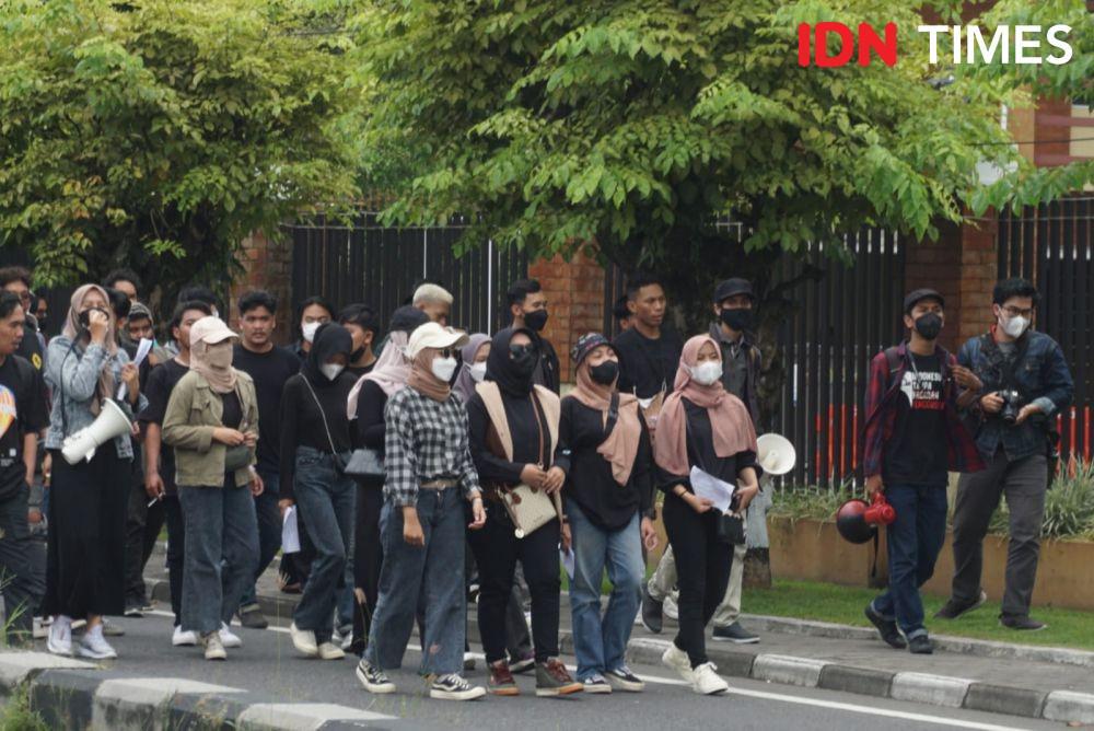KSP: Pengamanan di Wadas Berlebihan, Jokowi Tak Ingin Ada Kekerasan