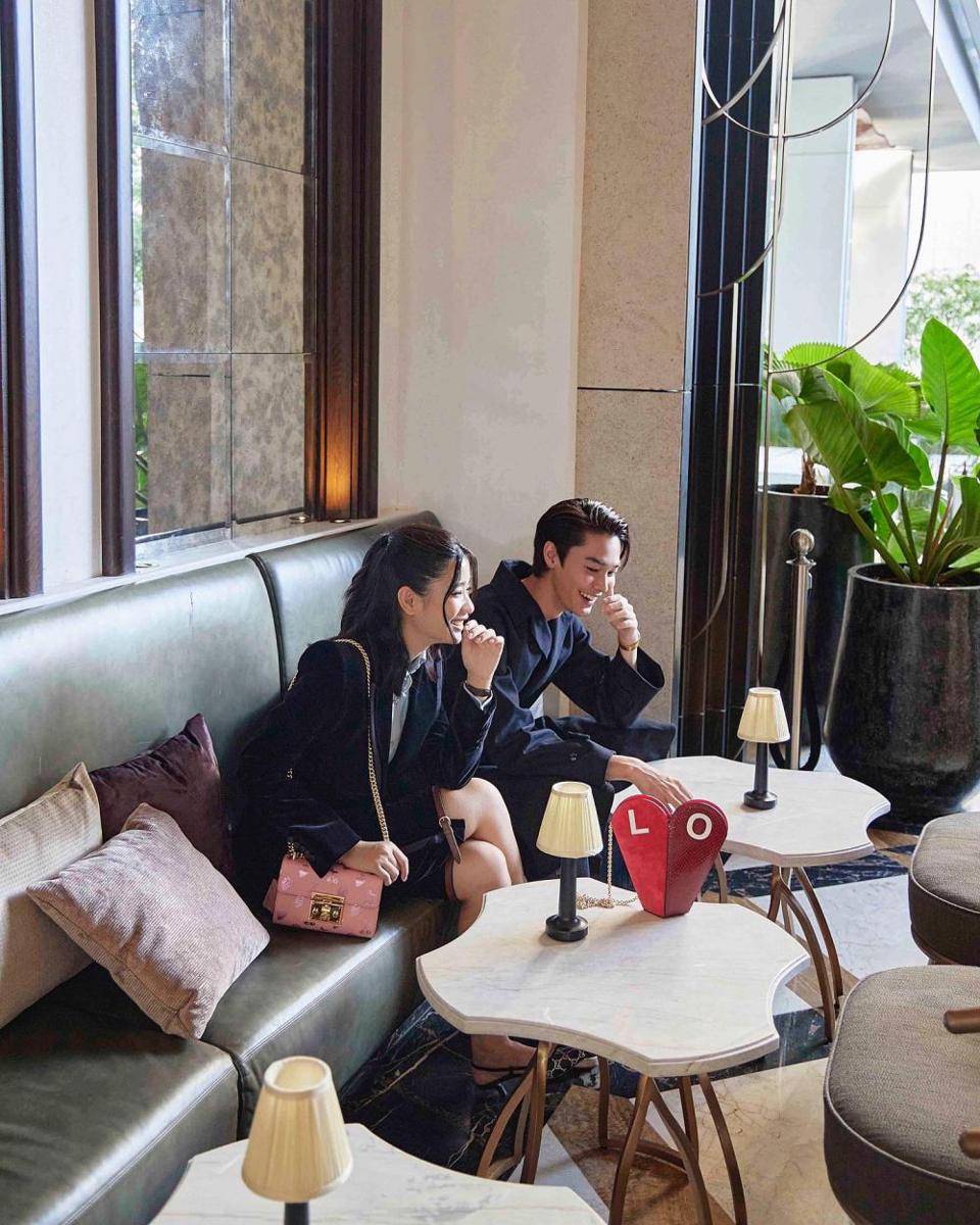 Pemotretan Dew dan Tu. (instagram.com/hommesthailand)