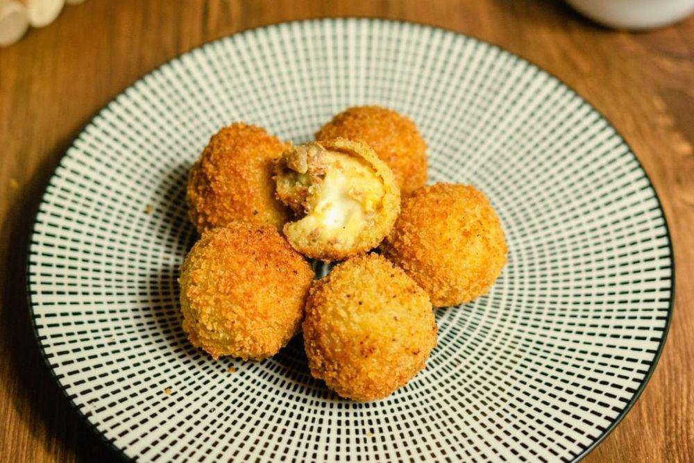 kroket keju (instagram.com/_butuhasupanmakanan)