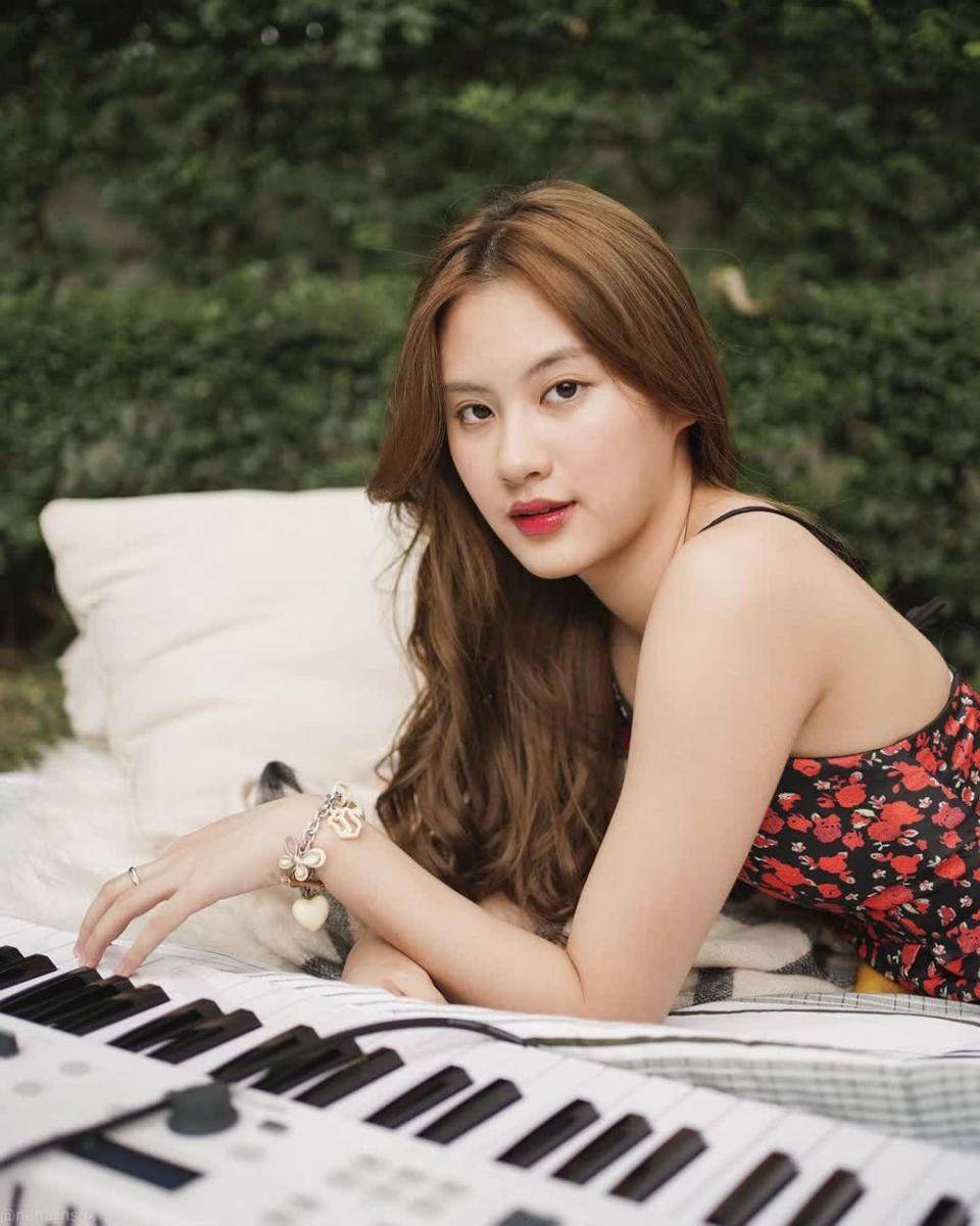 Nana Sawanya (instagram.com/nana_nspk)