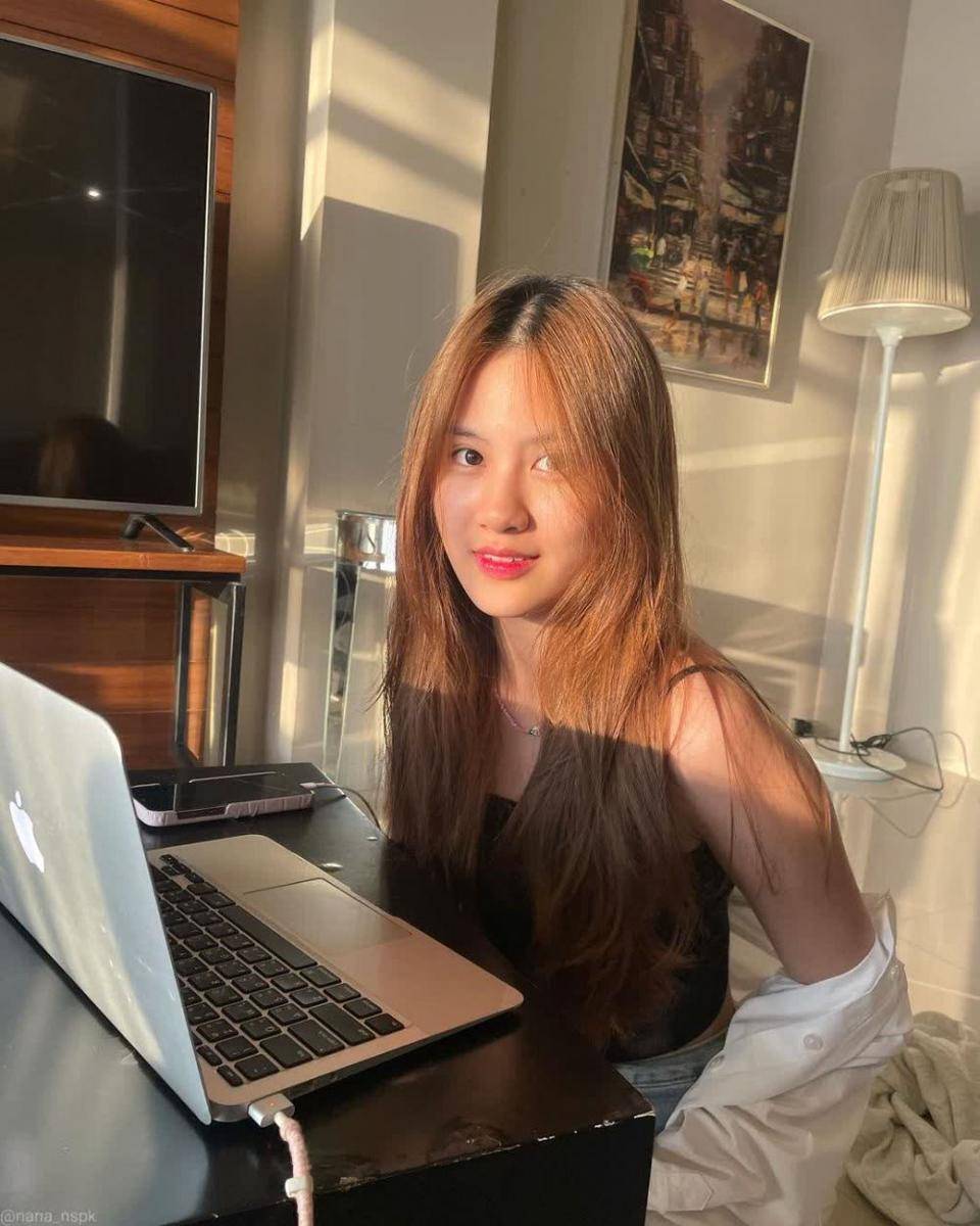 Nana Sawanya (instagram.com/nana_nspk)