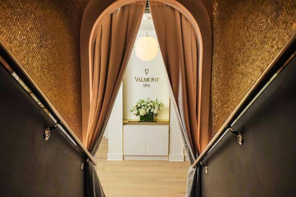 The Valmont Spa (instagram.com/rosewoodthecarlyle)