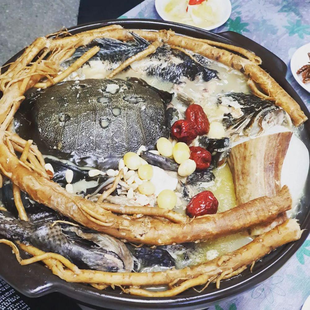 yongbongtang (instagram.com/jjun_hyung2016)