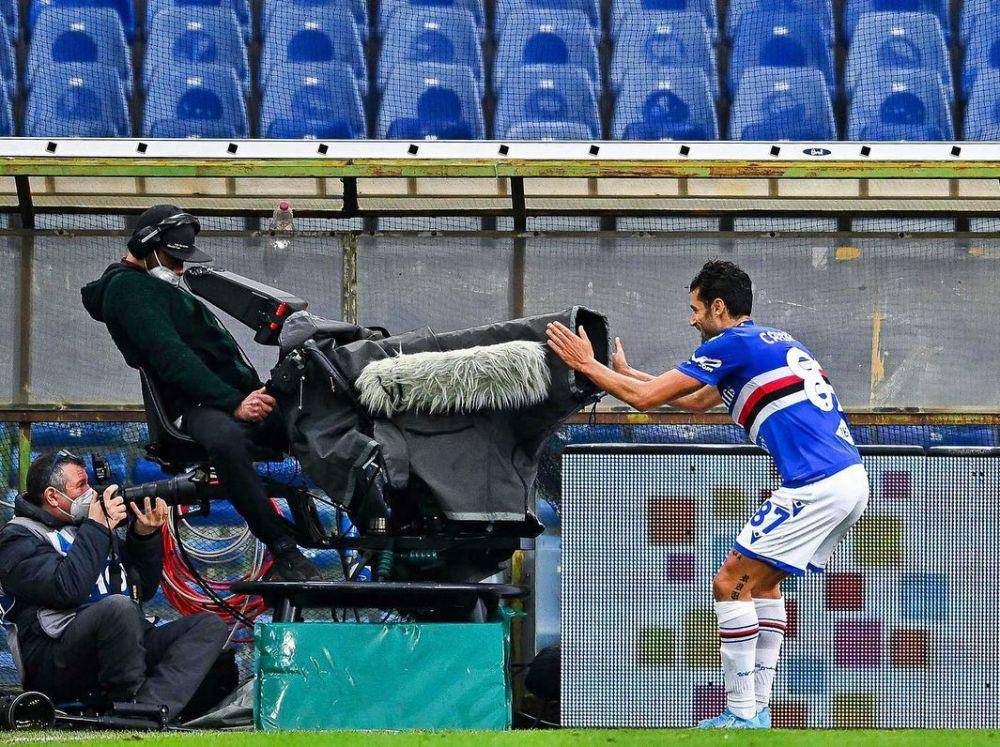 Antonio Candreva melakukan selebrasi usai mencetak gol untuk Sampdoria. (instagram.com/antoniocandreva)