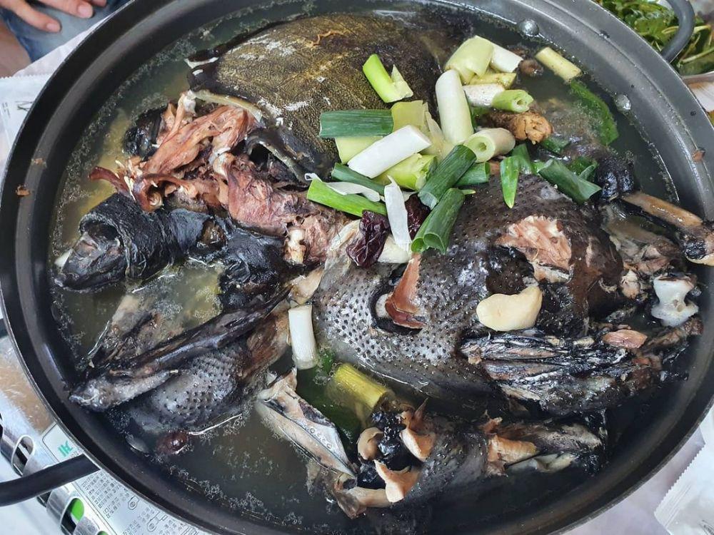 yongbongtang (instagram.com/jeeee.eun_)