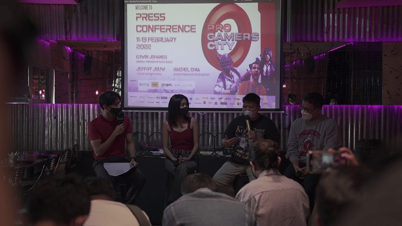 dok. Pro Gamers City