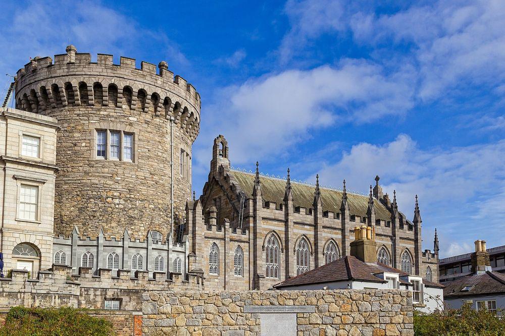 10 Tempat Wisata di Dublin, Irlandia, Dipenuhi Taman yang Indah