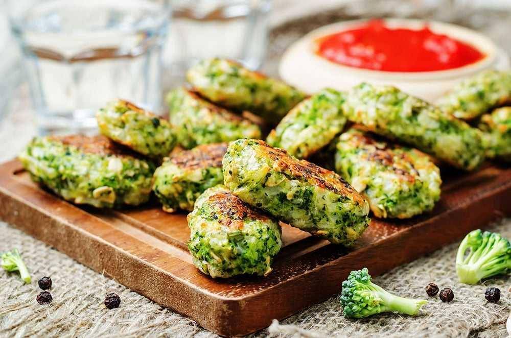ilustrasi broccoli cheesy bread (brooklynfarmgirl.com)