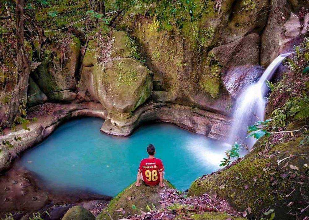Air Terjun Cinta (instagram.com/indonesia_berlibur)