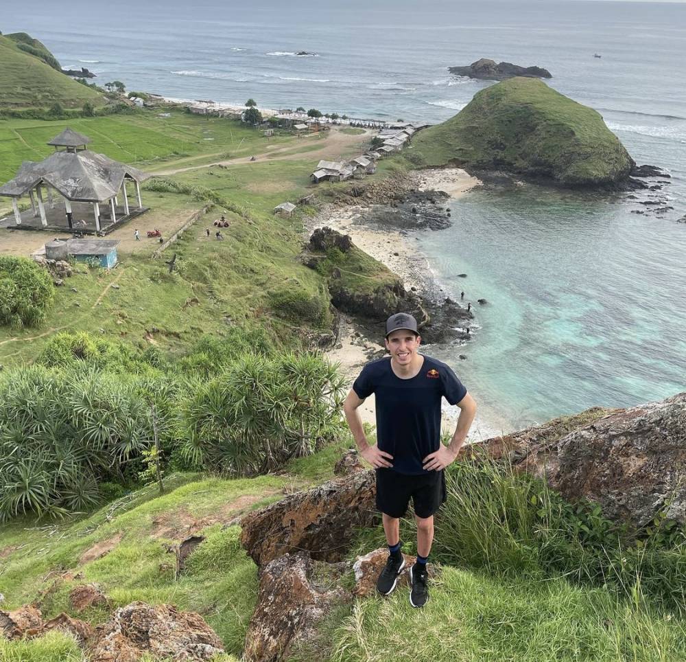 Alex Marquez di Lombok (instagram.com/alexmarquez73)