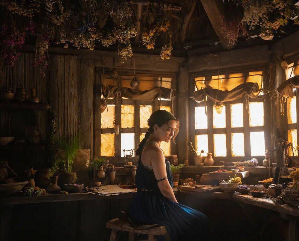 Nazanin Boniadi sebagai Bronwyn dalam The Rings of Power (dok. Amazon Studios/The Rings of Power)