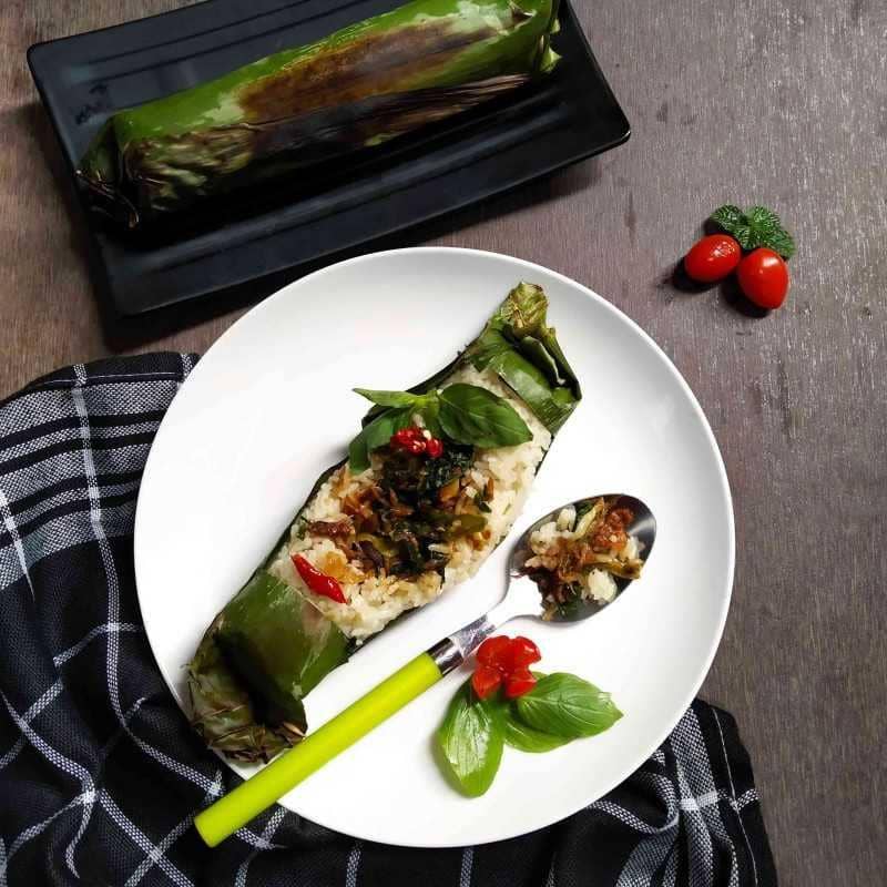 ilustrasi nasi bakar daun kemangi (Yummy/Hellen)