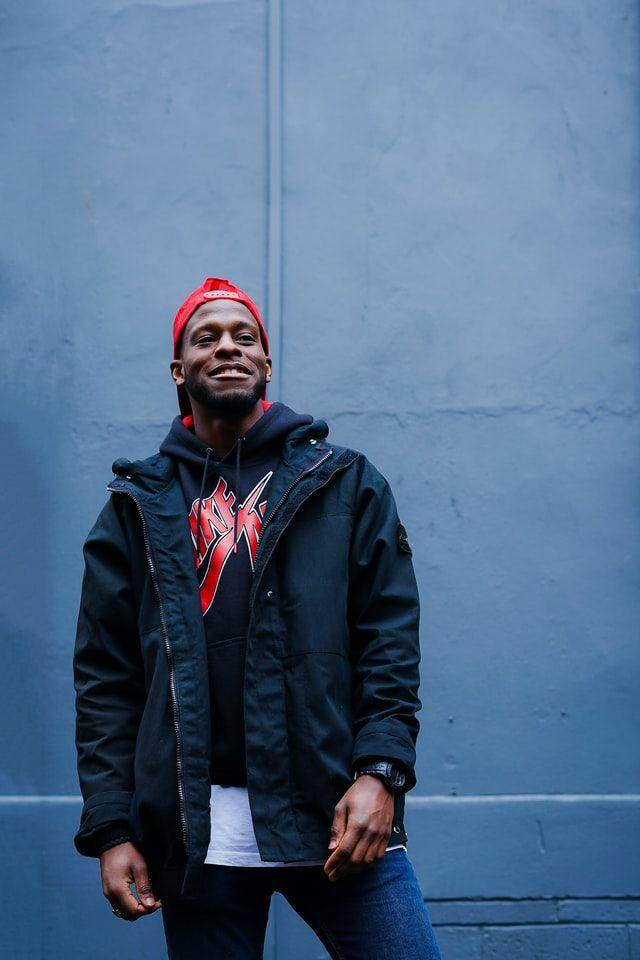 ilustrasi outfit street style (unsplash.com/ToaHeftiba)