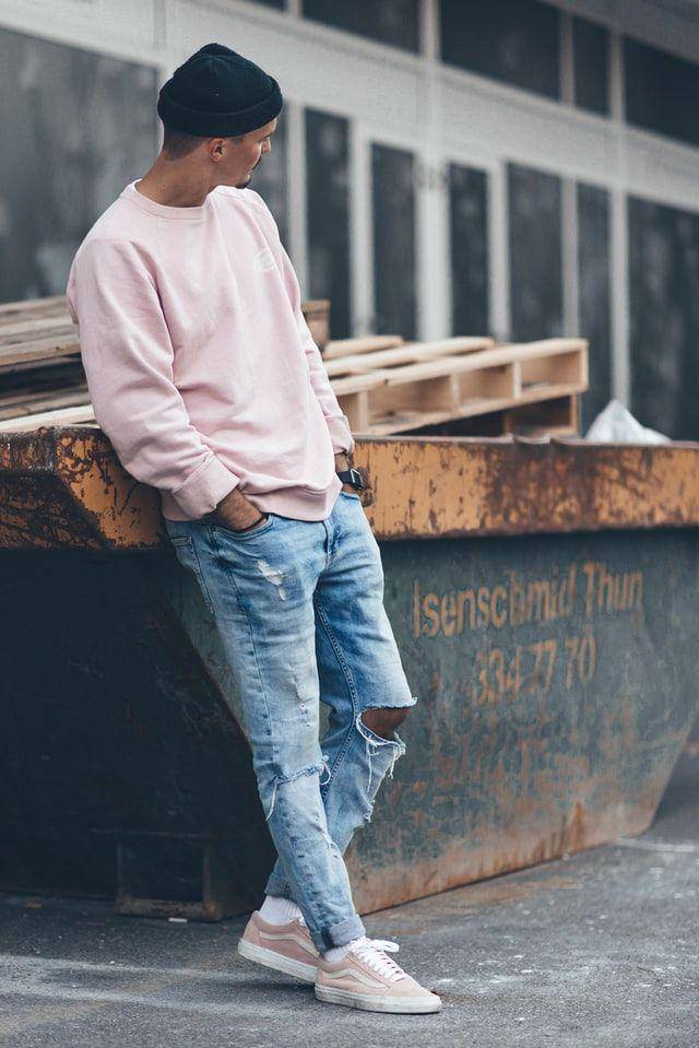 ilustrasi outfit street style (unsplash.com/YannicLäderach)