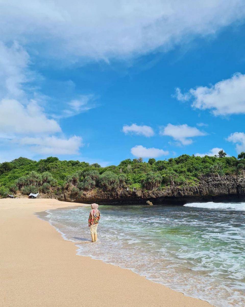 Pantai Sedahan (instagram.com/nadiayus)