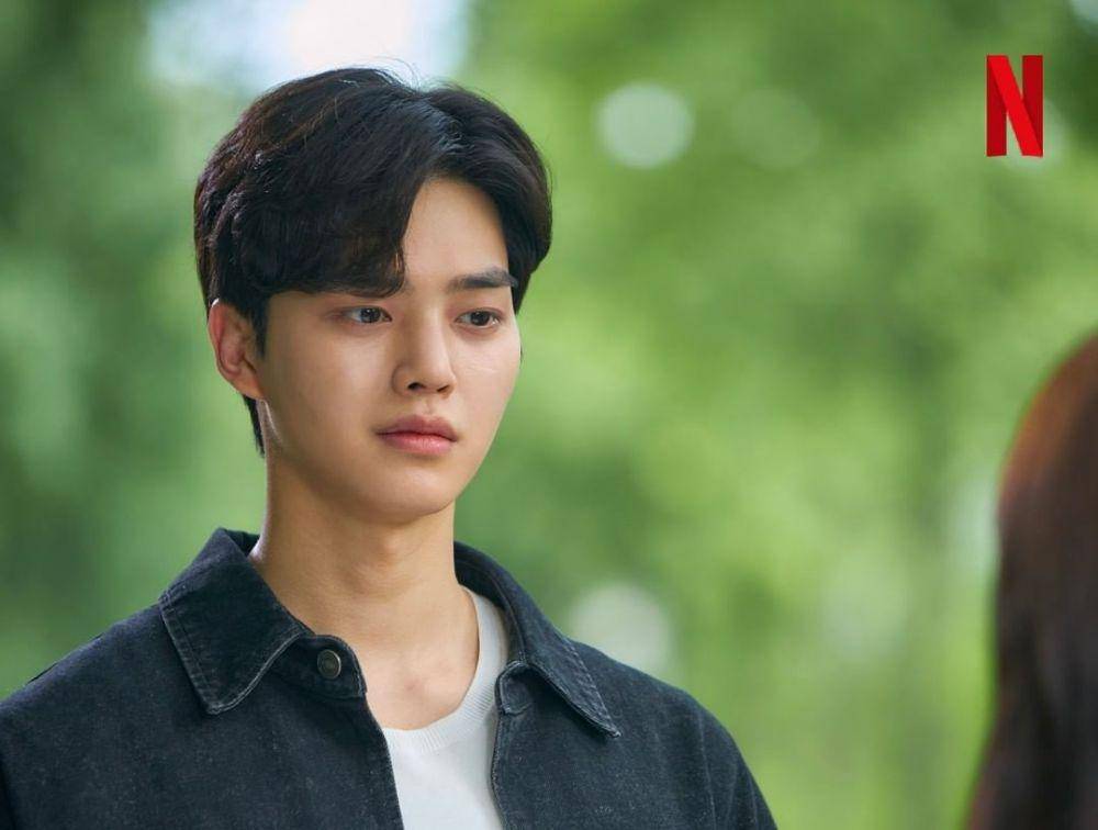 Song Kang (instagram.com/netflixkr)