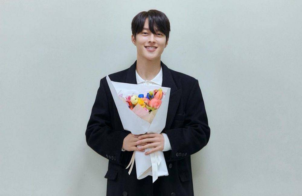 10 Artis Cowok YG Stage dengan Proyek Drama dan Film Terbanyak