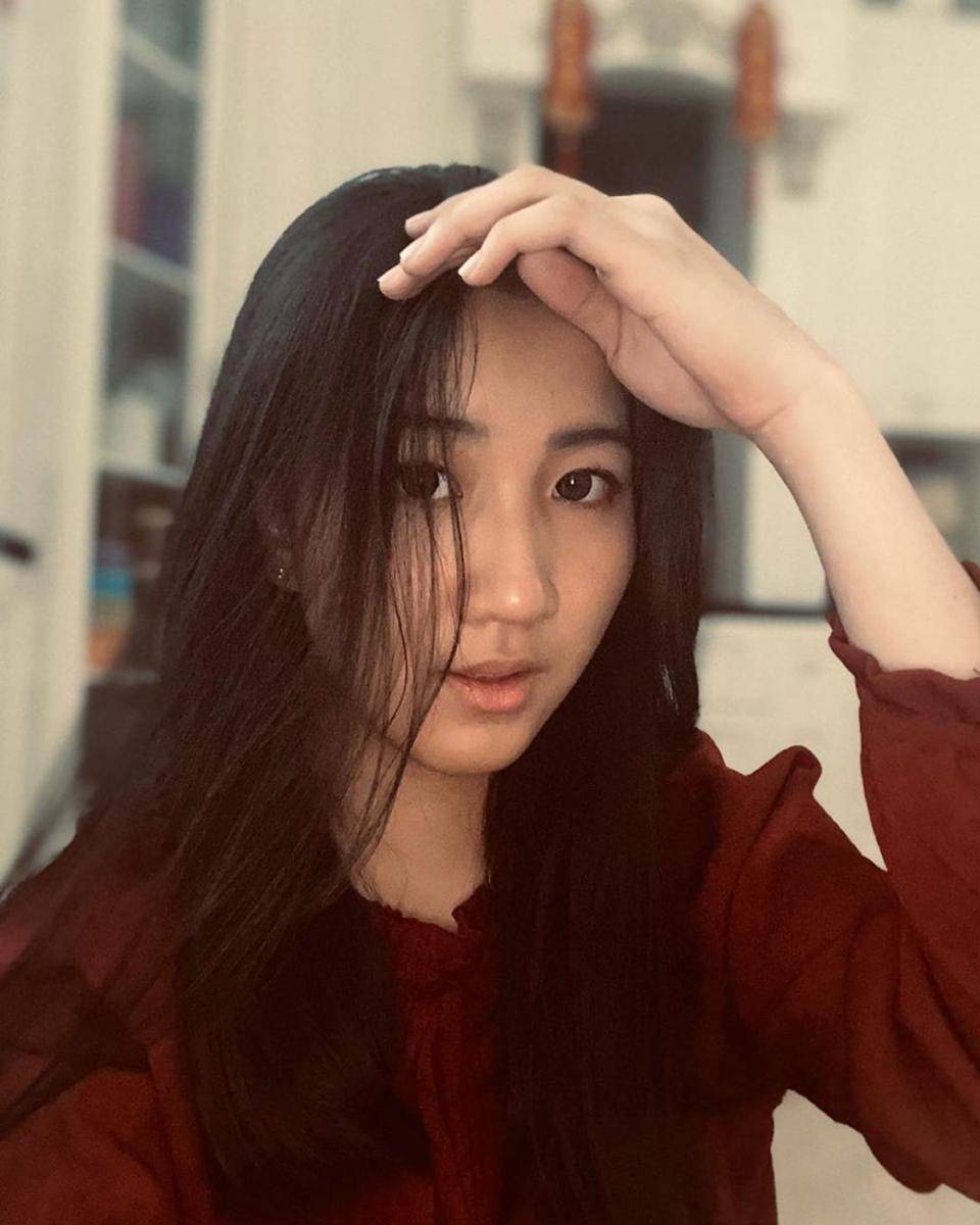 Ori Eks JKT48 (instagram.com/elzbth.orii)