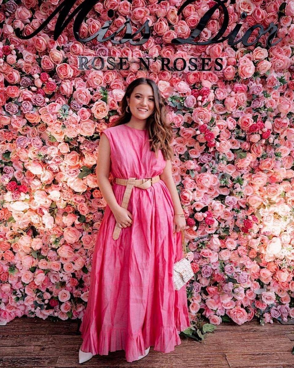 Outfit Valentine pink (instagram.com/aruanmarsha)