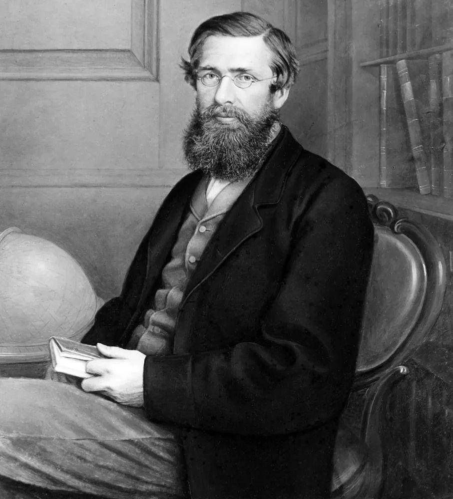 Alfred Russel Wallace adalah seorang ilmuwan yang mendalami keilmuan biologi evolusi. (britannica.com/National Portrait Gallery London)
