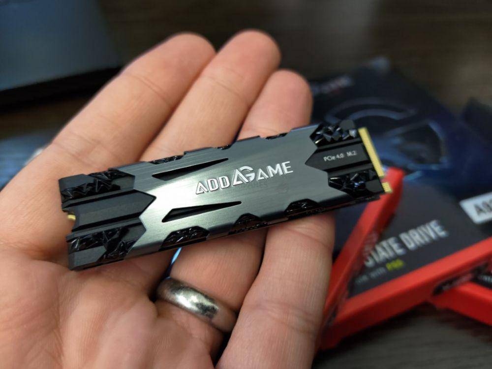 potret Addlink AddGame A95 2TB (nascompares.com)