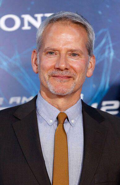 Campbell Scott (static.wikia)