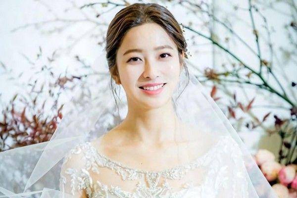 Park Se Young (instagram.com/parkseyoungland)
