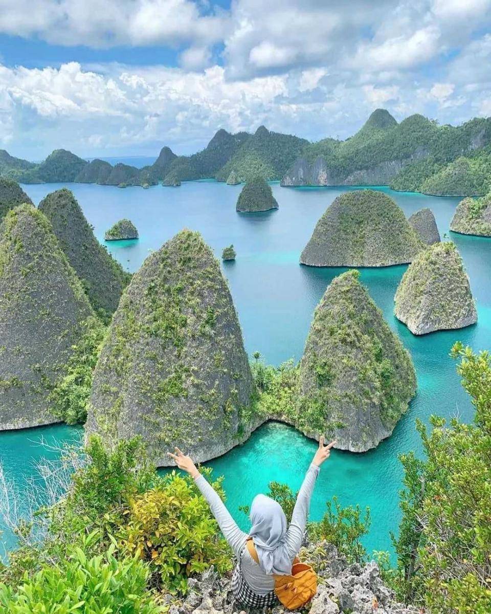Pulau Wayag (instagram.com/liburanlagi_id)