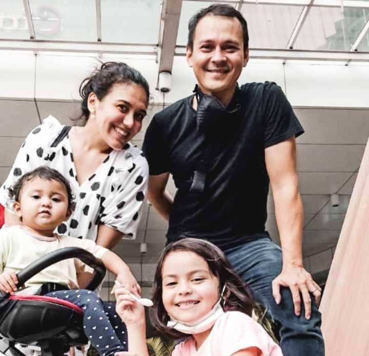 Ivan Ray dan keluarga (instagram.com/ivangordonray)
