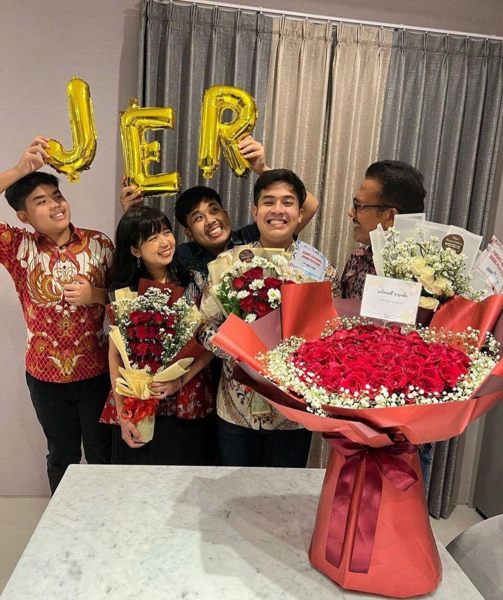 Jerome Polin dan keluarga (instagram.com/jeromepolin)