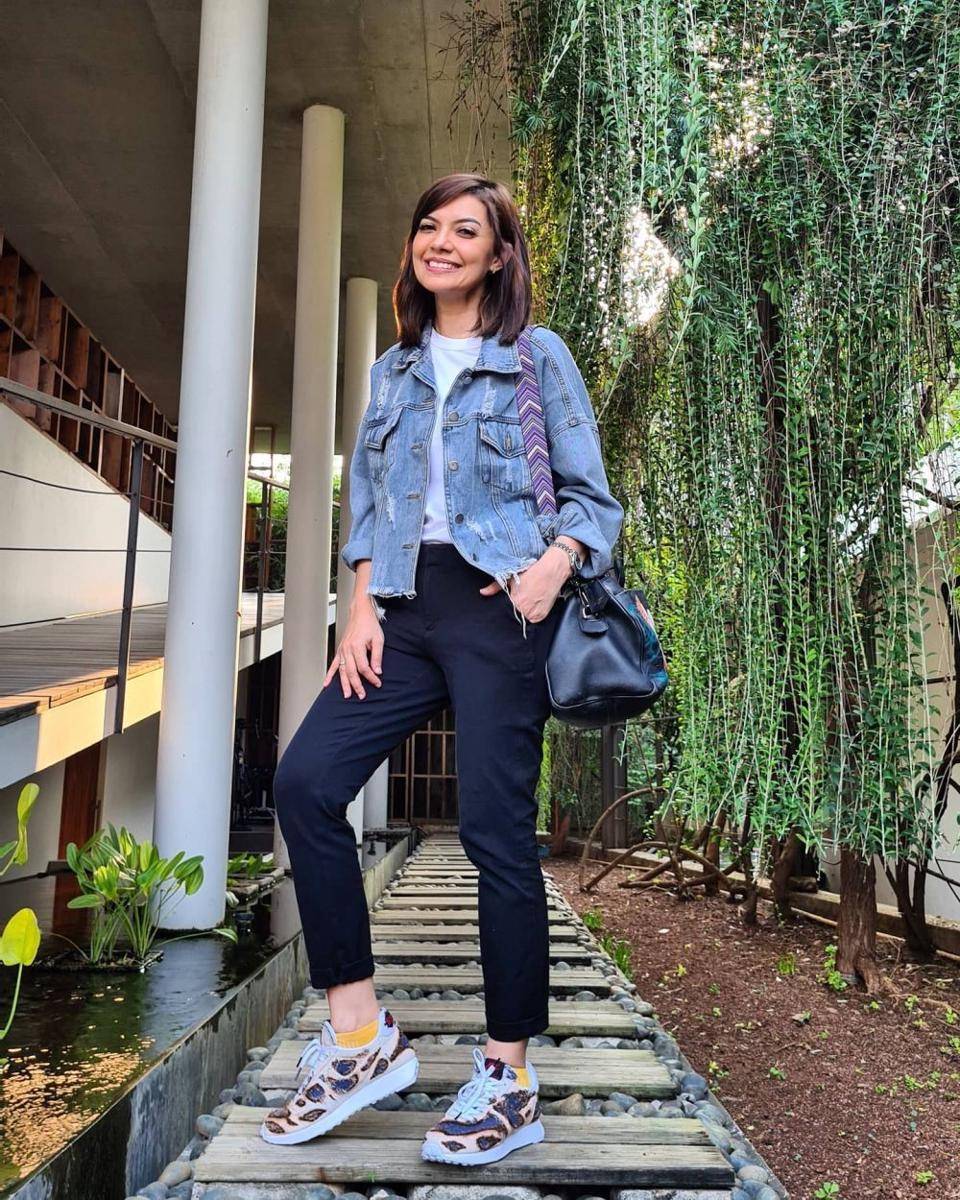 fashion kasual Najwa Shihab (instagram.com/najwashihab)