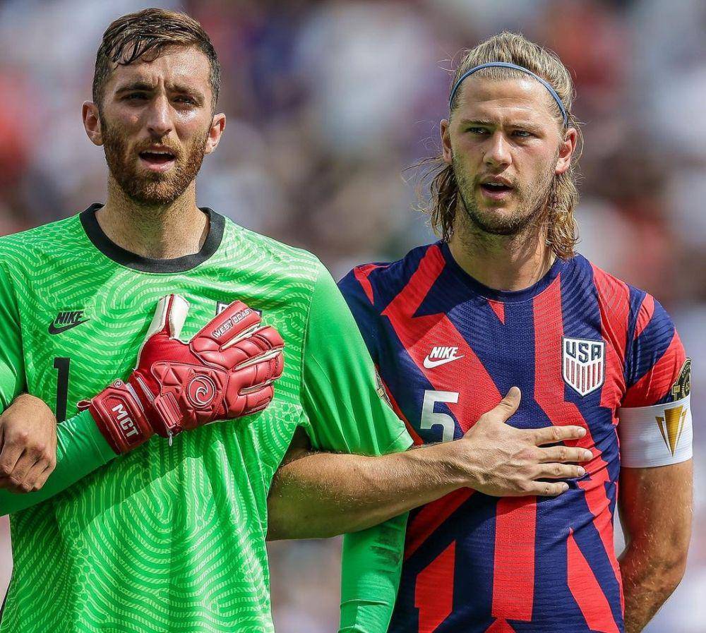 Matt Turner bersama timnas Amerika Serikat (instagram.com/headdturnerr)