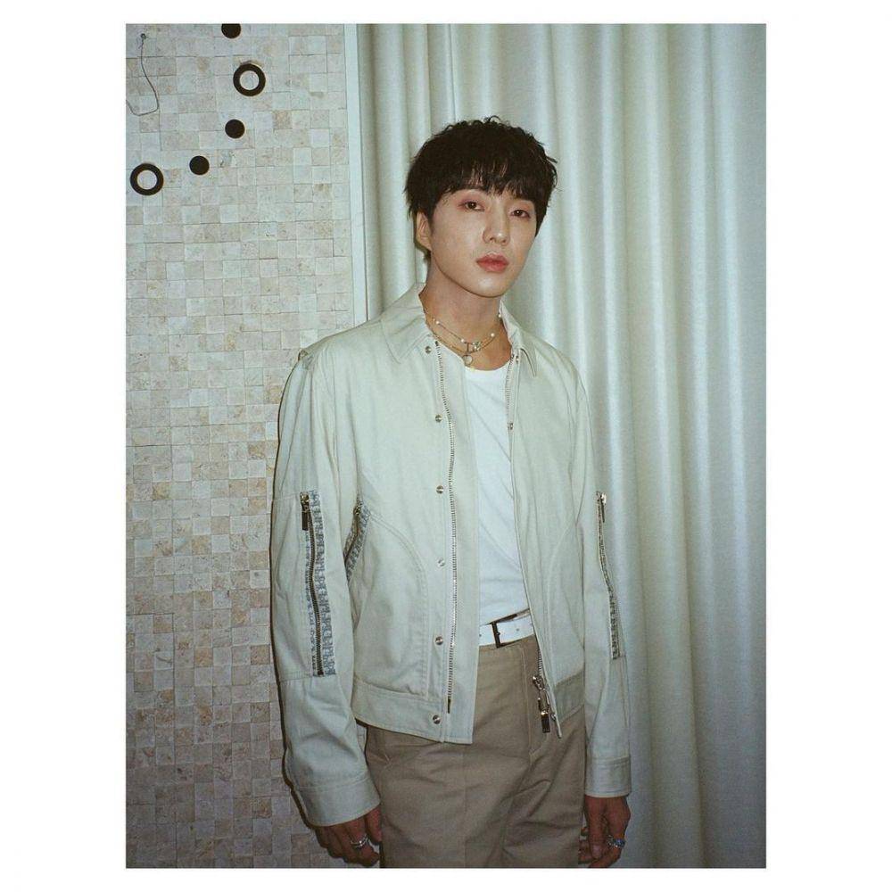 Yoon WINNER (instagram.com/w_n_r00)