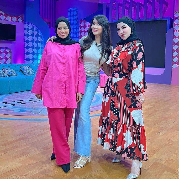 potret Tya Ariestya bersama Lucinta dan Bella Shofie (instagram.com/lucintaluna_manjalita)